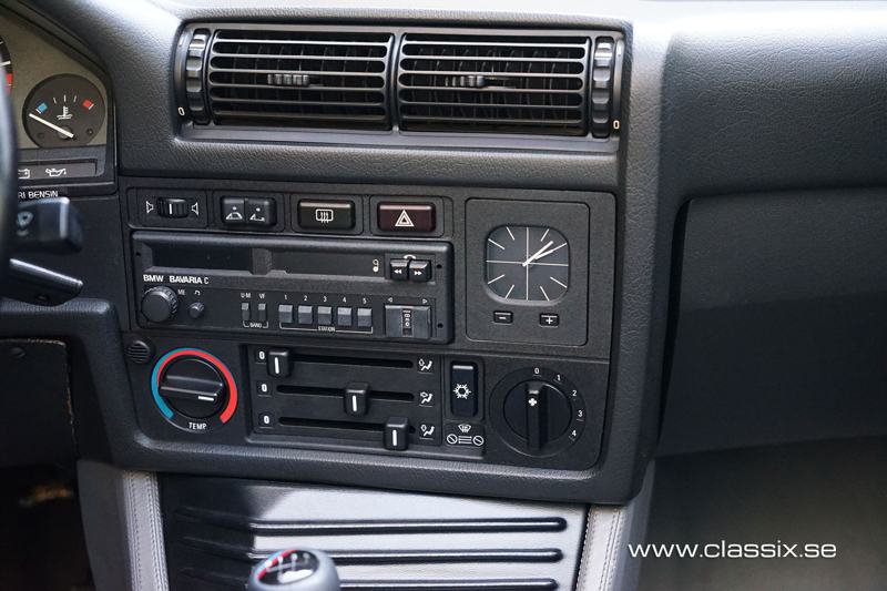 BMW 325i